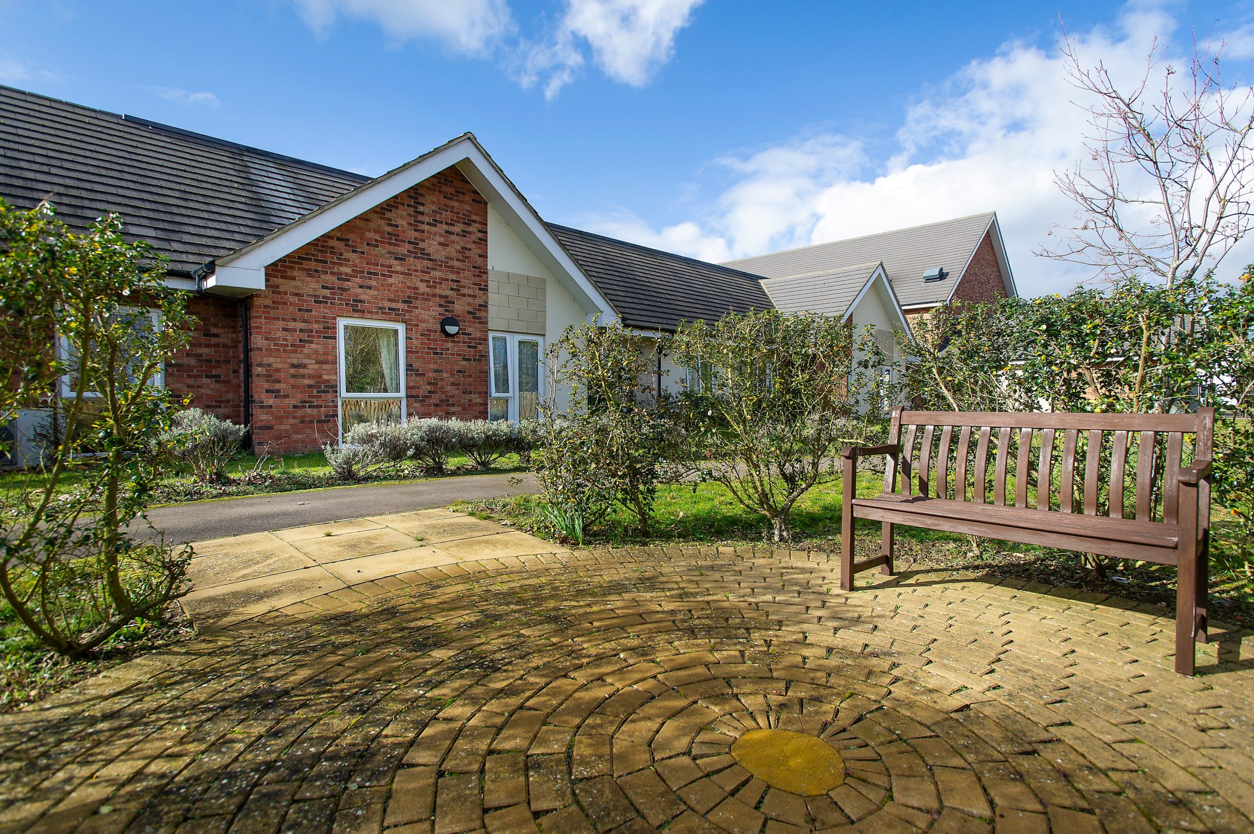 Manton Heights Care Centre Care home in Bedford, Bedfordshire